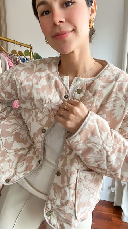 Chaqueta Acolchada Floral beige