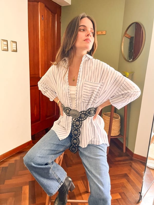Camisa de rayas blanca Camisa de rayas blanca