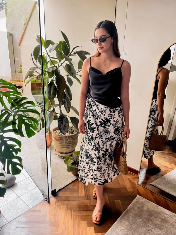 Falda envolvente print blanco Falda envolvente print blanco