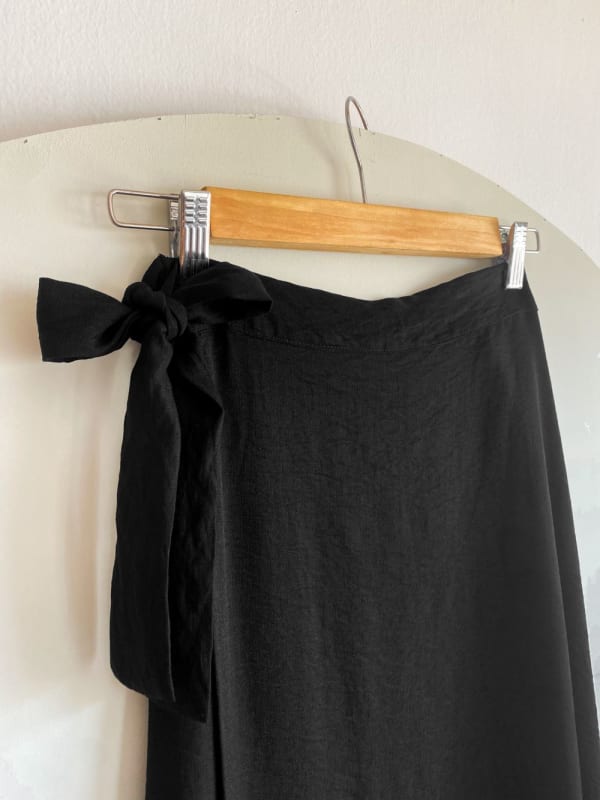 Falda envolvente negro Falda envolvente negro
