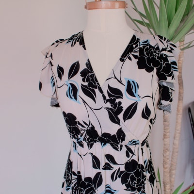 Vestido Venecia flores crema Vestido Venecia flores crema