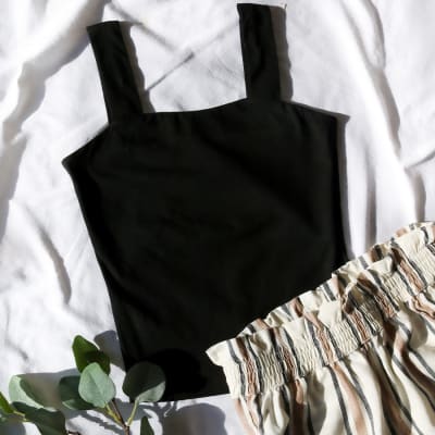 Top Mila negro Top Mila negro