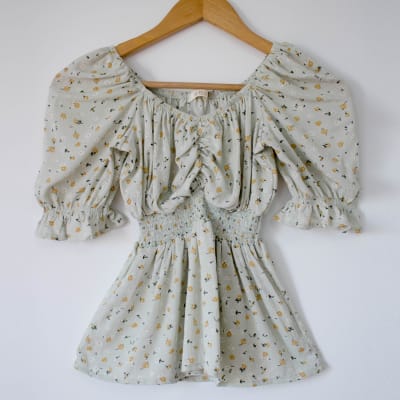 Blusa Rosie flores verde Blusa Rosie flores verde