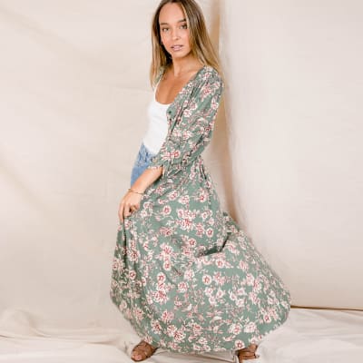 Vestido Londres flores verde cemento Vestido Londres flores verde cemento