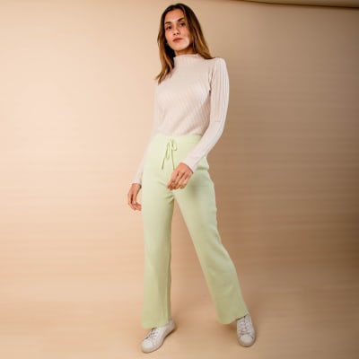 Pantalon tejido Madrid verde primavera Pantalon tejido Madrid verde primavera