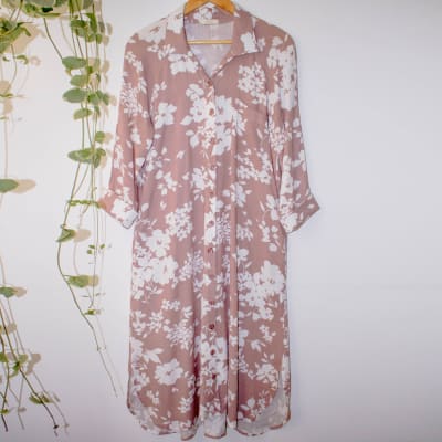 Vestido Paula flores rosa Vestido Paula flores rosa