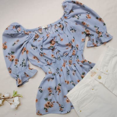 Blusa Rosie flores celeste Blusa Rosie flores celeste