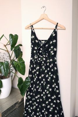 V. Rouse flores negro V. Rouse flores negro