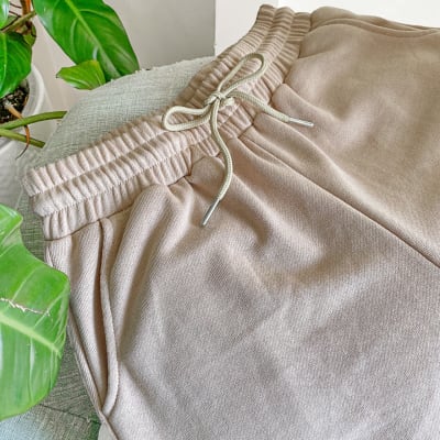 Short French castaño Short French castaño