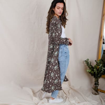 Maxikimono Sofia marron flores Maxikimono Sofia marron flores