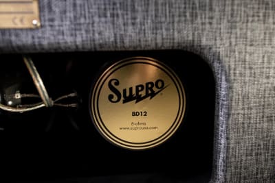 SUPRO BLACK MAGICK CAB 2X12 SUPRO BLACK MAGICK CAB 2X12