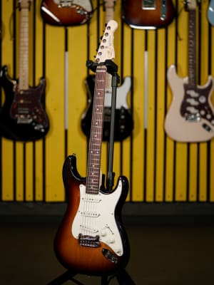 G&L FULLERTON DELUXE LEGACY TOBACCO SUNBURST