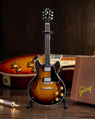 ES-335 VINTAGE SUNBURST ES-335 VINTAGE SUNBURST