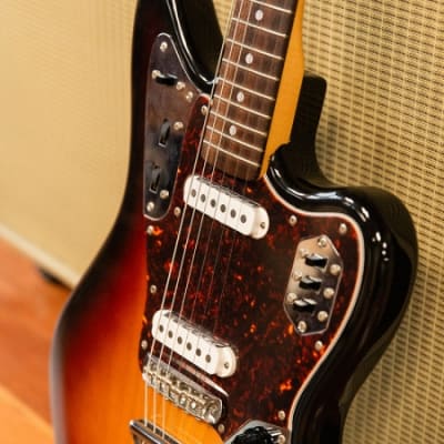 LOLLAR CÁPSULA JAGUAR