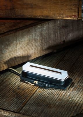 LOLLAR CÁPSULA CHARLIE CHRISTIAN SOLID BODY