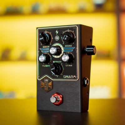 BEETRONICS SWARM FUZZ HARMONIZER BEETRONICS SWARM FUZZ HARMONIZER