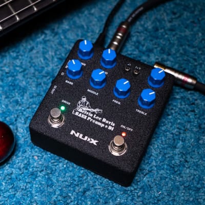 NUX BASS PREAMP MELVIN LEE DAVIS NUX BASS PREAMP MELVIN LEE DAVIS
