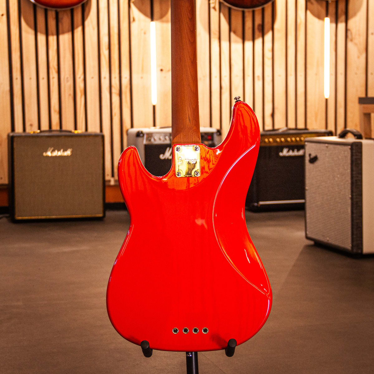 SIRE P5 DAKOTA RED9 SIRE P5 DAKOTA RED9