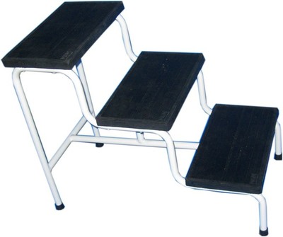 ESCABEL ESMALTADO 3 PELDAÑOS - CROMOMETAL1