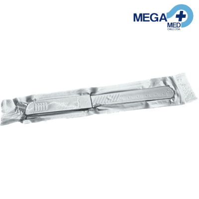 BISTURI DESECHABLE CON MANGO1