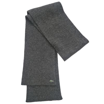Bufanda vintage, Lacoste1