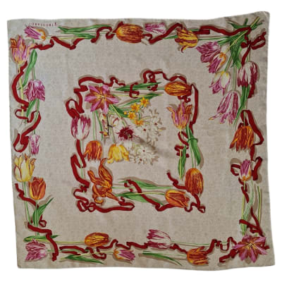Pañuelo vintage tulipanes1