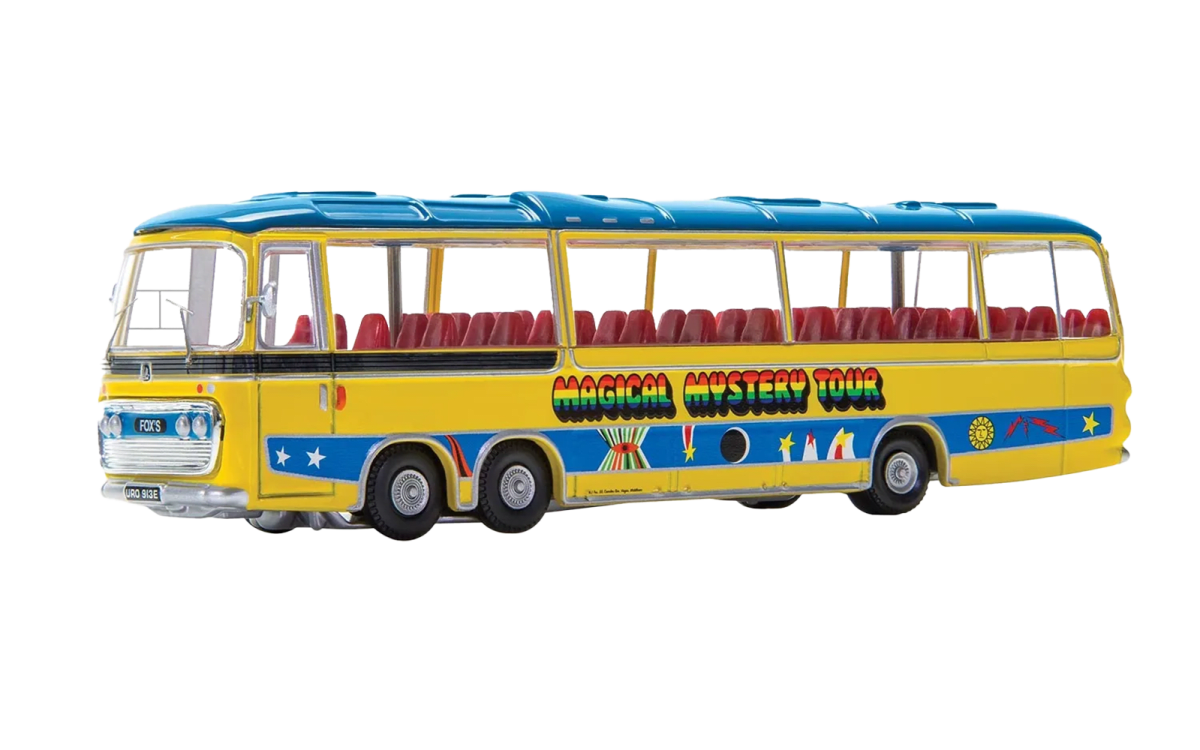 AUTO COLECCIONABLE - THE BEATLES - MAGICAL MYSTERY TOUR BUS1