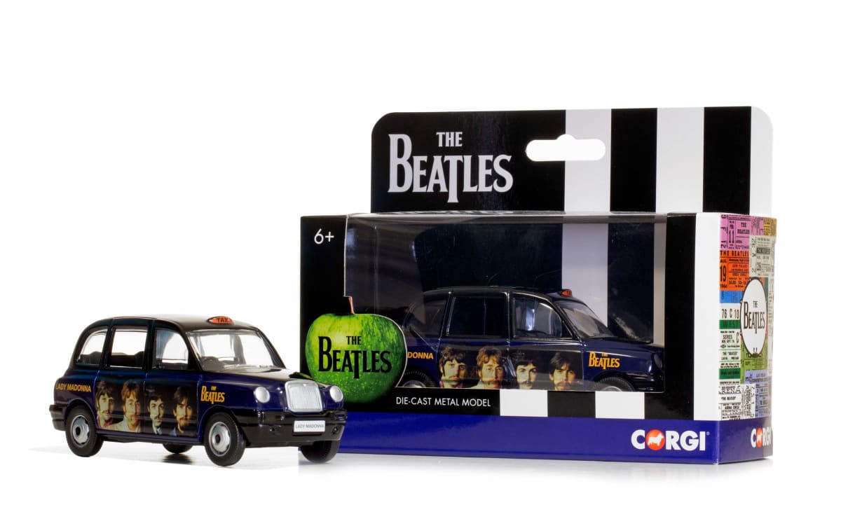 AUTO COLECCIONABLE - THE BEATLES - LONDON TAXI - 'LADY MADONNA' DIE CAST 1:36 SCALE1