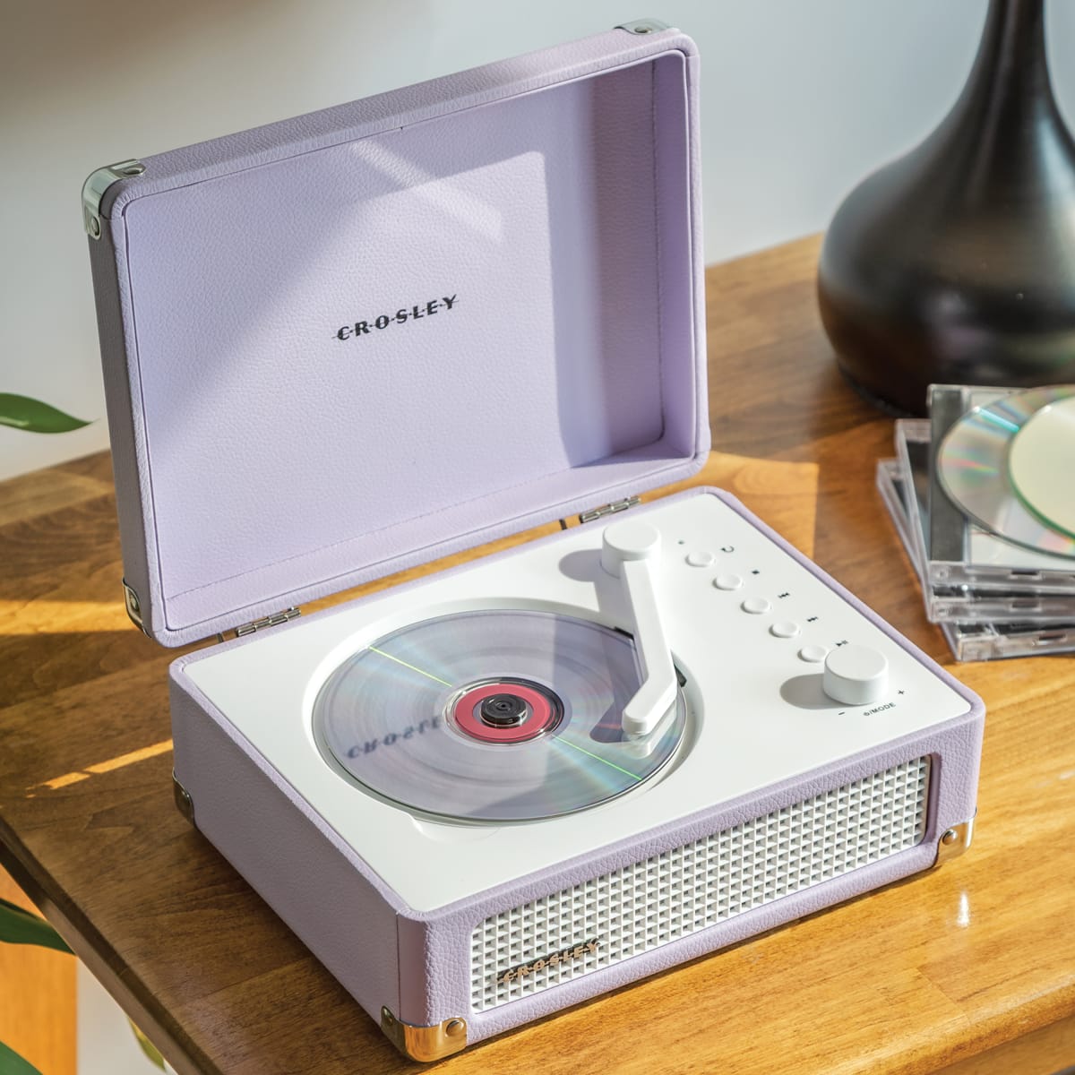 REPRODUCTOR DE CD CROSLEY/ CRUISER CD PLAYER BT LAVANDA2