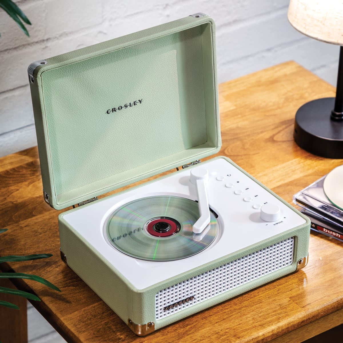 REPRODUCTOR DE CD CROSLEY/ CRUISER CD PLAYER BT MENTA2