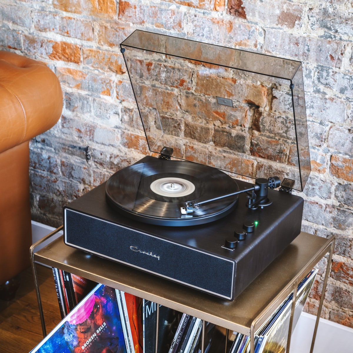 TORNAMESA CROSLEY/ RECORD PLAYER BT STAVE BLACK3