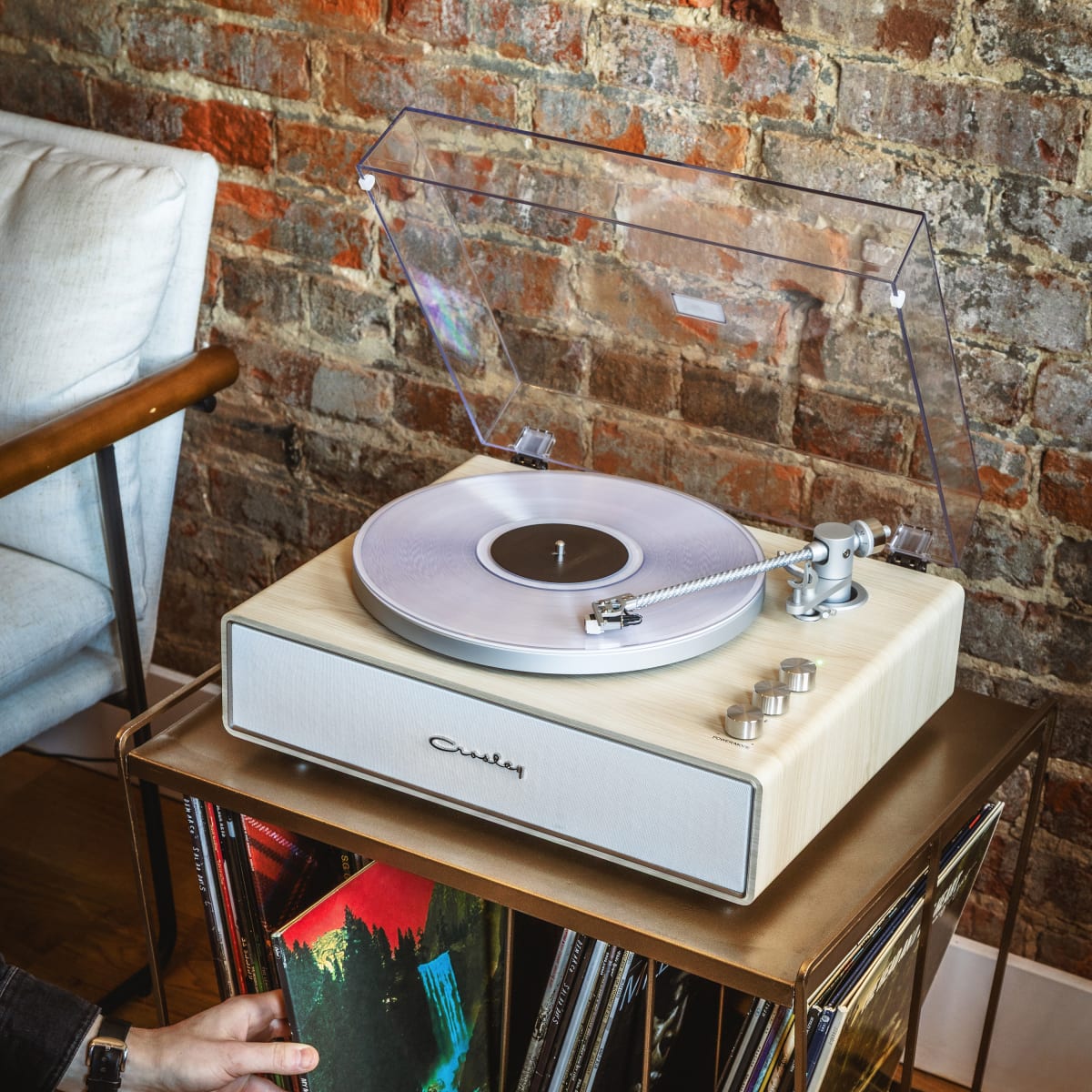 TORNAMESA CROSLEY/ RECORD PLAYER BT STAVE NATURAL3