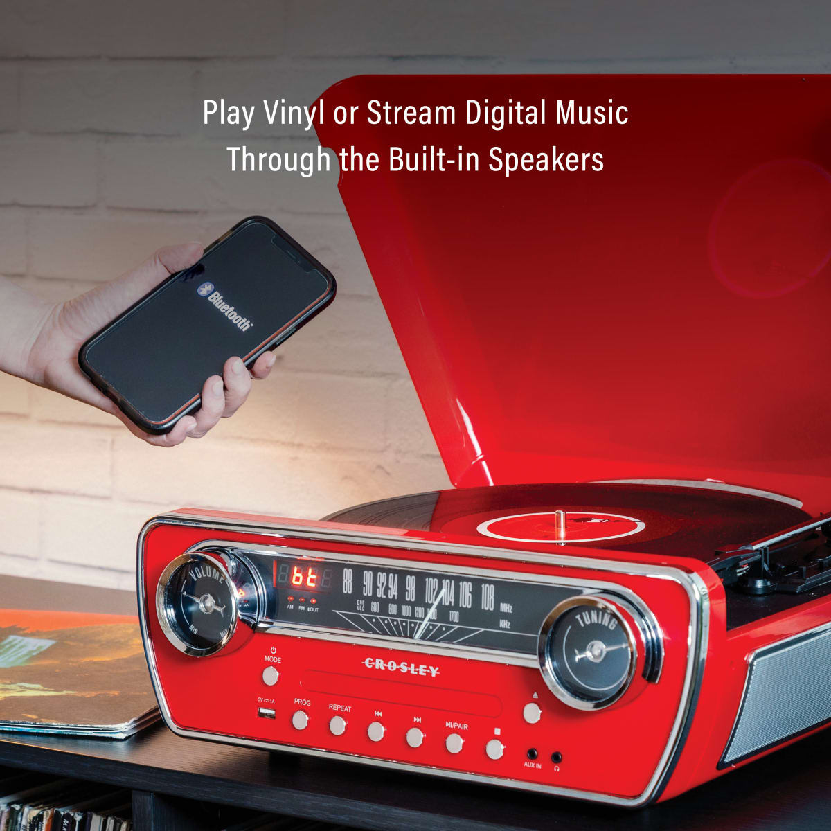 TORNAMESA CROSLEY/ POWEL 7-IN-1 RECORD PLAYER BT RED4