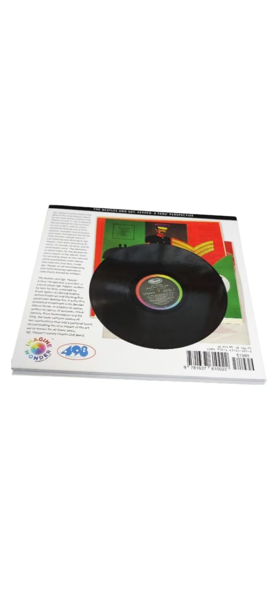 LIBRO THE BEATLES - AND SGT PEPPER. A FAN´S PERSPETIVE - THE BEATLES ALBUM3