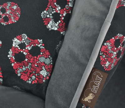 lounge bed skull&roses