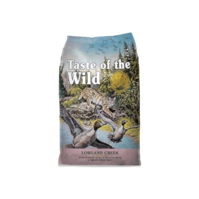 tow lowland creek feline (pato)