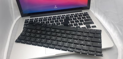 Cambio de Teclado MacBook Pro 13' A1502
