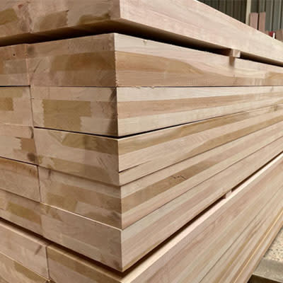 VIGAS LAMINADAS EN MADERA