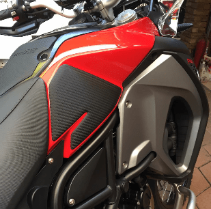 Protector Lateral Rodillas BMW F800GS Protector Lateral Rodillas BMW F800GS