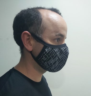 Mascarilla Antifluido Hombre Laberinto Negro 3
