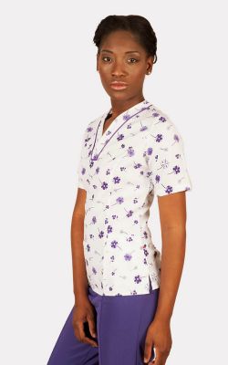 Scrubs  Nutricionista Modelo Clavel Pensamiento Morado (PRODUCTO SIN DERECHO A CAMBIO)