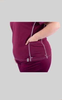 Uniforme Clinico Delantal Gotas Red Birdy Vivo Blanco Burdeo