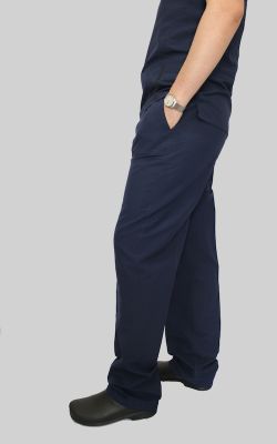 Pantalon Hombre Abeto Antifluido Universal Liso Az. Marino