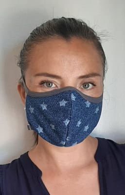 Mascarilla Antifluidos Adulto Ajustable Estrellas