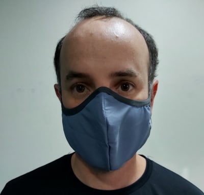Mascarilla Antifluidos Hombre Azul Piedra 