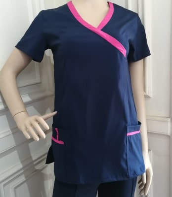 Uniforme Clinico Delantal Gardenia red birdy AF. Azul Marino Vivo Fucsia