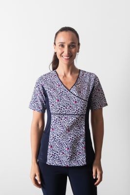 Uniforme Clinico Delantal Petunia Spandex Azul Marino Animal Print