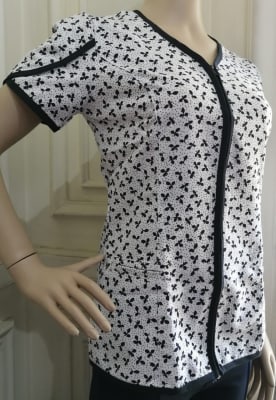 Uniforme Clínico Delantal Narciso Lin Azul Marino Trebol 1