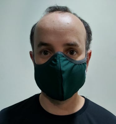 Mascarilla Antifluidos Hombre Verde Botella