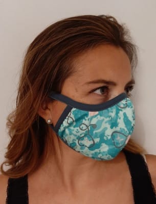 2 Mascarillas Antifluidos Mujer Medical Turquesa + 1 Alcohol gel 100 ml1